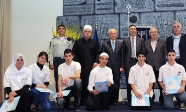 December 28, 2012 Gifted Druse Students Get Head Start on Science